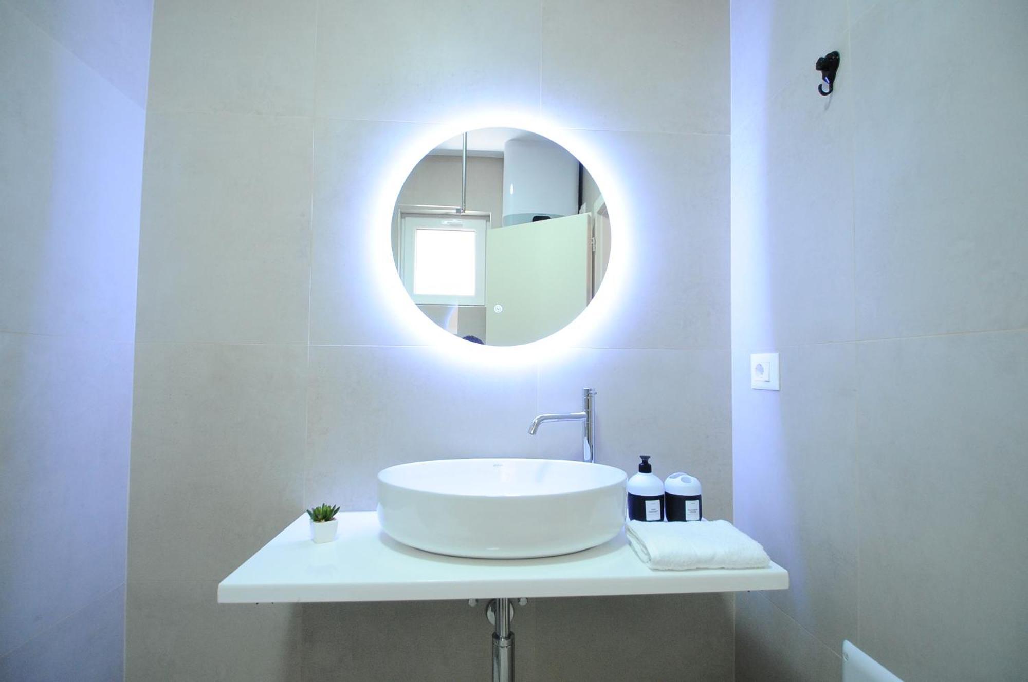 New Boulevard Inn Тирана Экстерьер фото