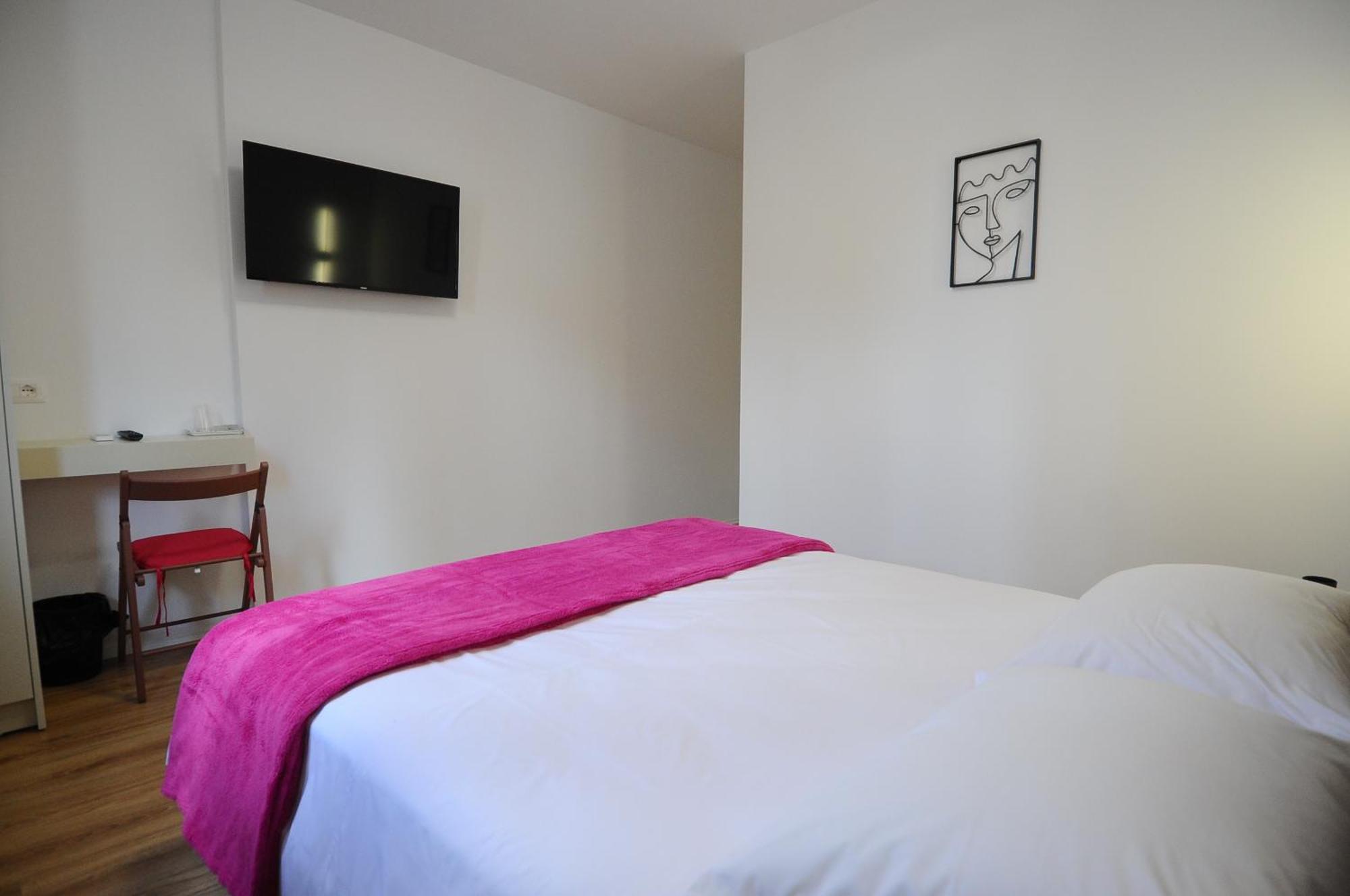 New Boulevard Inn Тирана Экстерьер фото